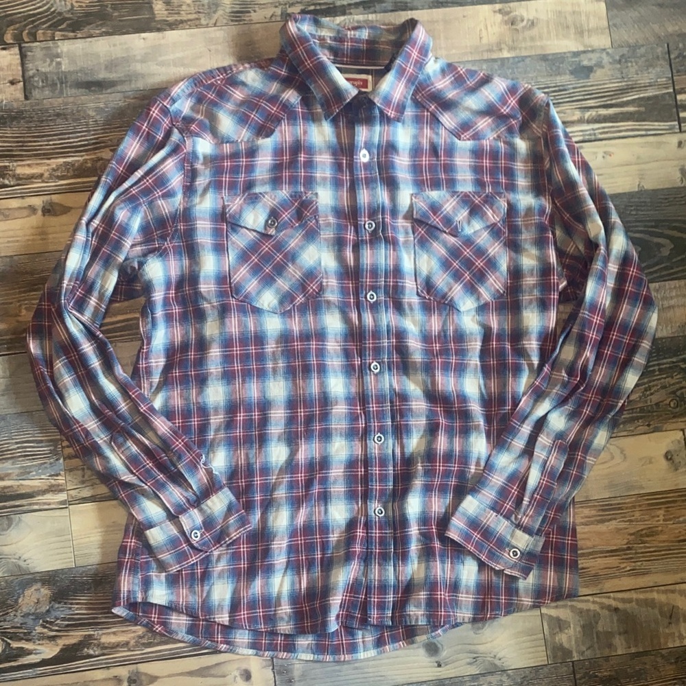 Wrangler Red and Blue Plaid Flannel Western Casual Shirt